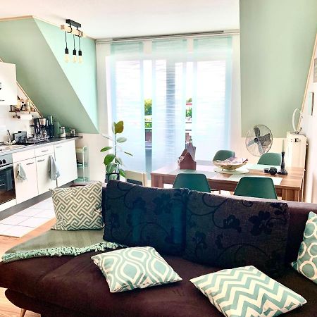 Cottbus-Apartments - Green Apartment I Privat I Wifi I Kueche I Balkon Dış mekan fotoğraf