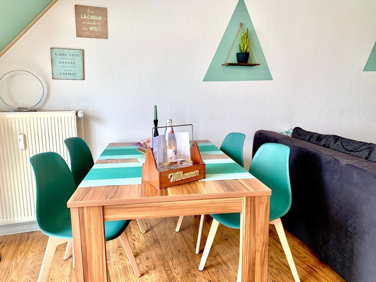 Cottbus-Apartments - Green Apartment I Privat I Wifi I Kueche I Balkon Dış mekan fotoğraf
